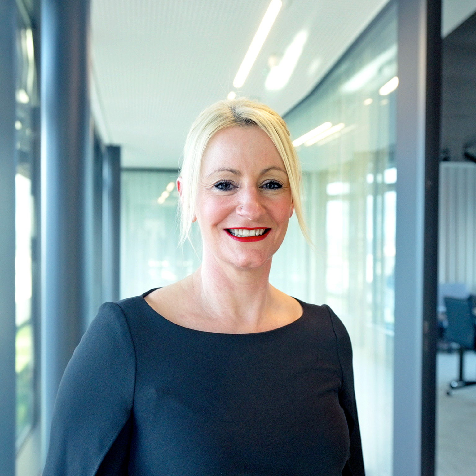 A headshot of Rachel Constantine, Manager, Office of the CEO, at JA Europe.